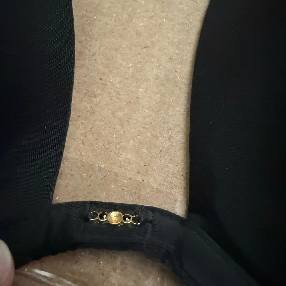 Victoria's Secret Push Up Black Bra - Picture 2 of 4